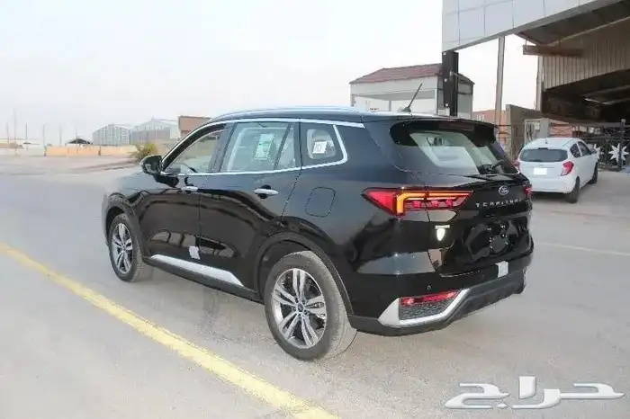 فورد تيرتوري تيتانيوم 2025 سعودي 7