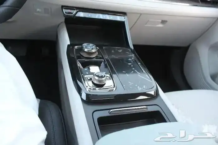 فورد تيرتوري تيتانيوم 2025 سعودي 10