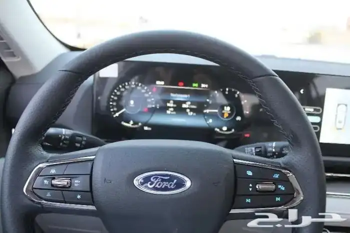 فورد تيرتوري تيتانيوم 2025 سعودي 4