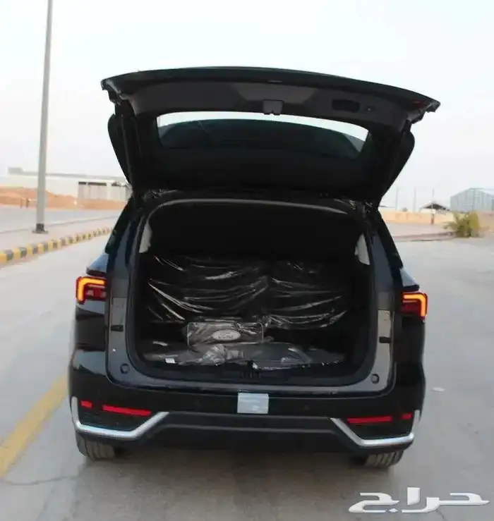 فورد تيرتوري تيتانيوم 2025 سعودي 1