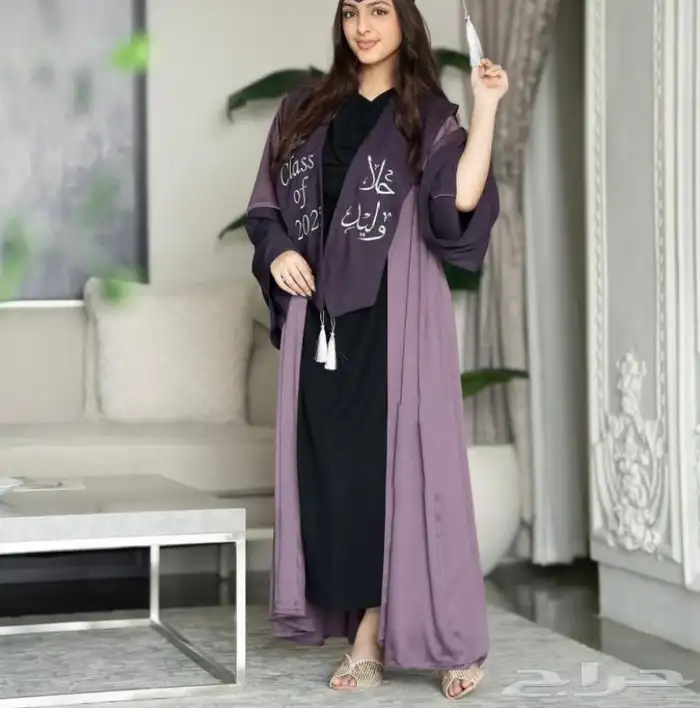 عبايات تخرج 2025 6