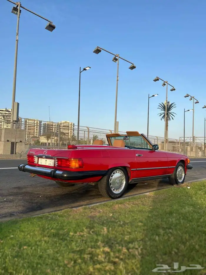 مرسيدس 560SL موديل 1986 4
