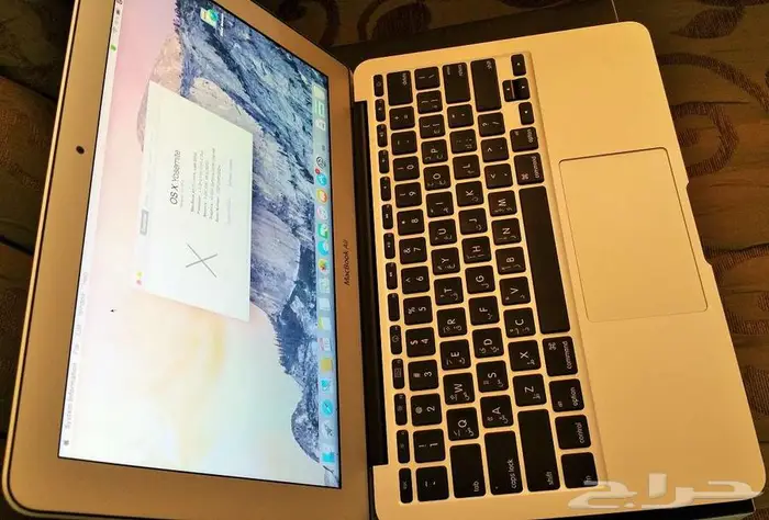 Mac book Air. intel Core i5. ram 4gb 0