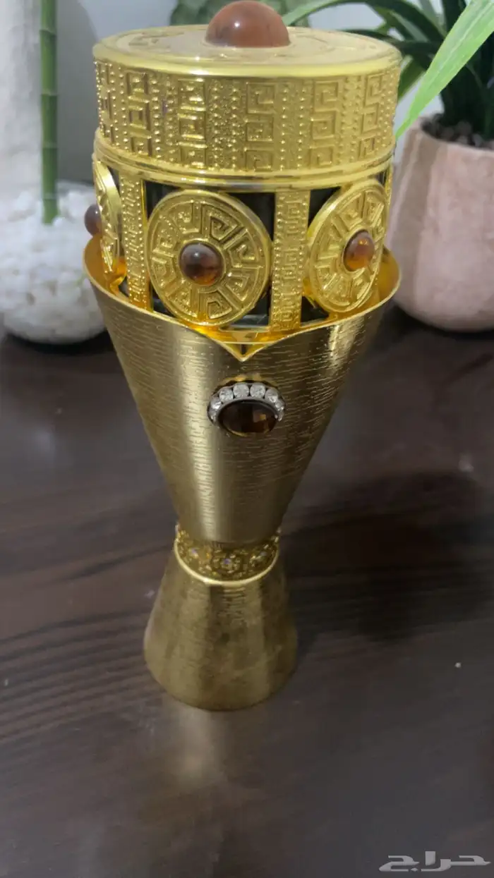 مبخره ذات اللون الأصفر الجميل مع هدية عود 1