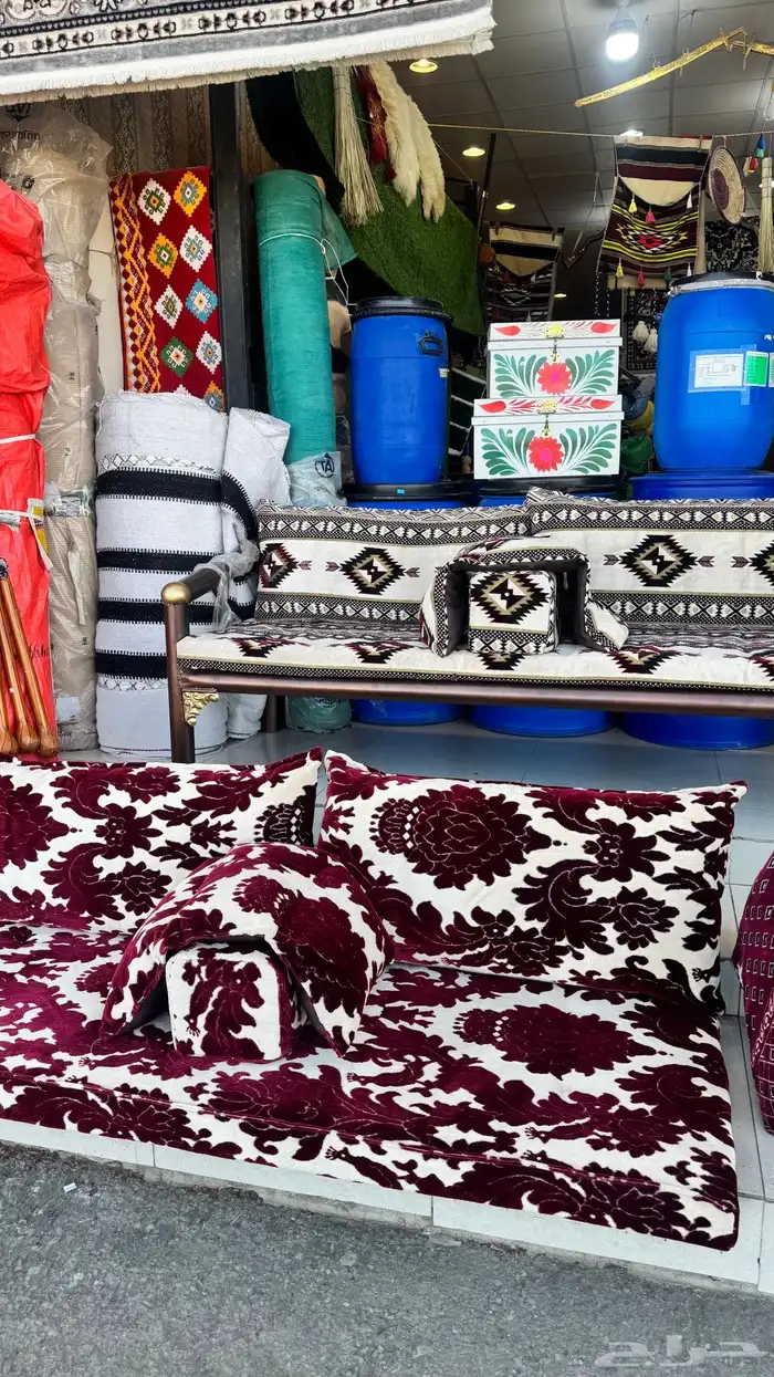 كراسي خارجية وجلسات ارضية 3