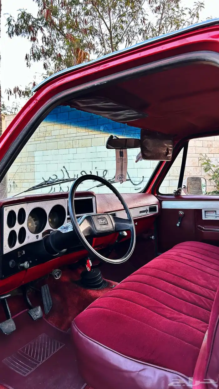 GMC 1981 ( مجدد بالكامل ( مخزن 20