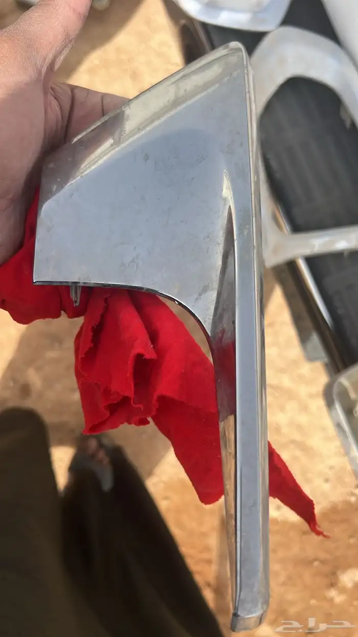 شبك صدام شمعات نسافات اسطبات وعدة قطع لكزس و باترول لند 13