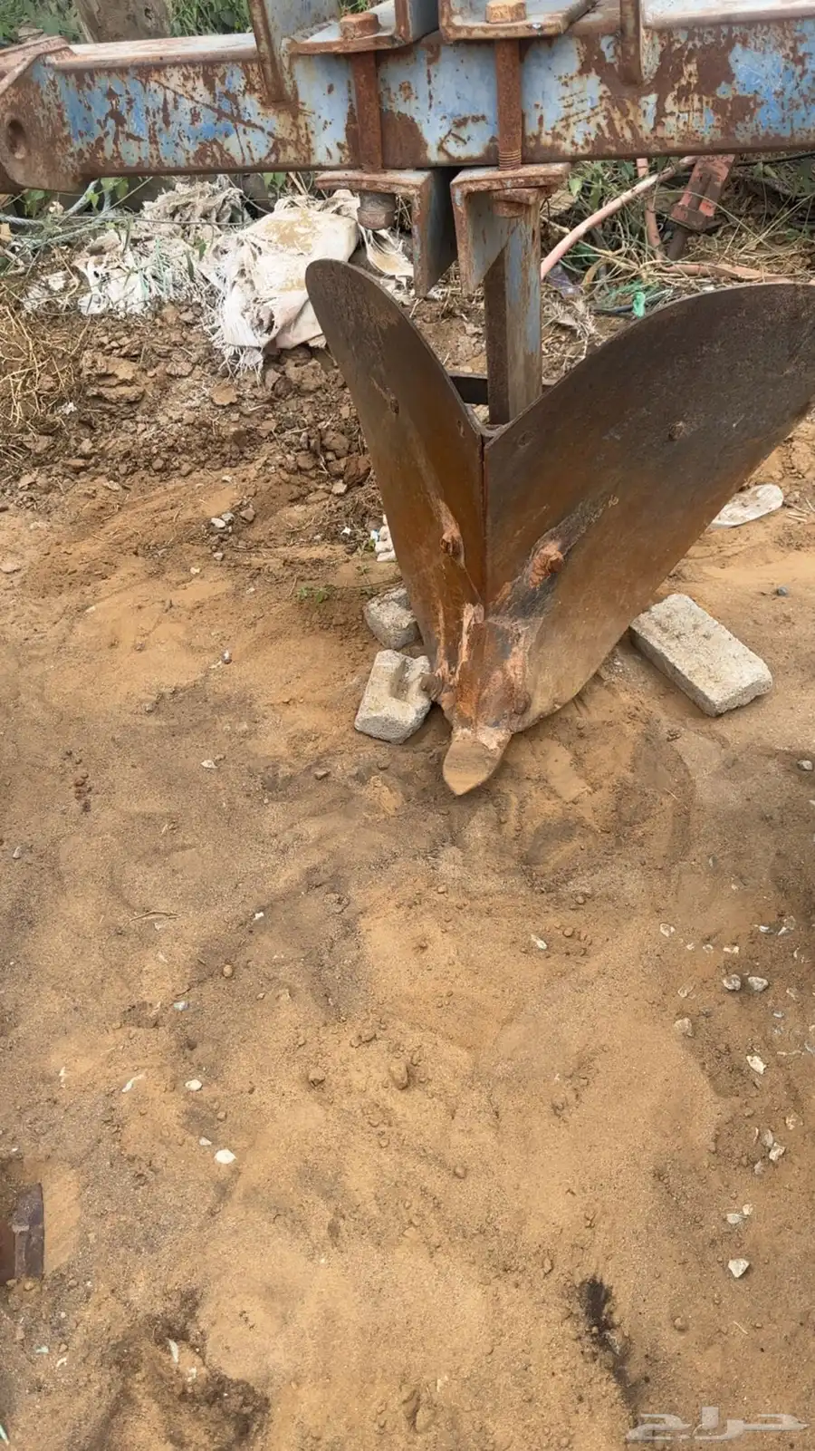 يوجد لدينا صاج ماسي وفجاج كبير السن حقه نضيف وفجاج صغير 4