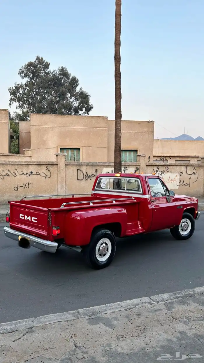 GMC 1981 ( مجدد بالكامل ( مخزن 18
