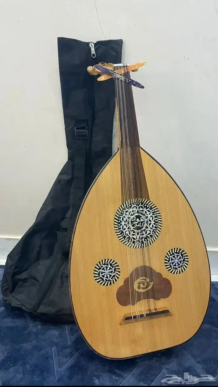 عود موسيقى 0