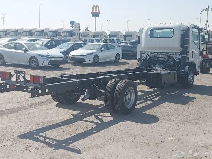 دينا ايسوزو 6 طن شاص طويل 2024 3