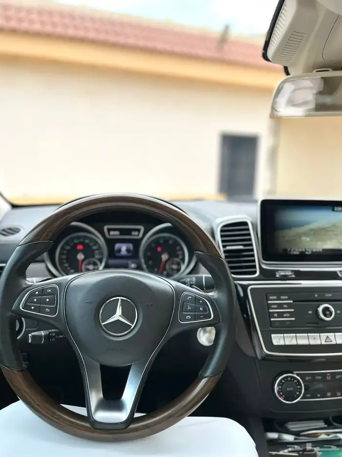 مرسيدس GLE 500 AMG ممشى قليل 9