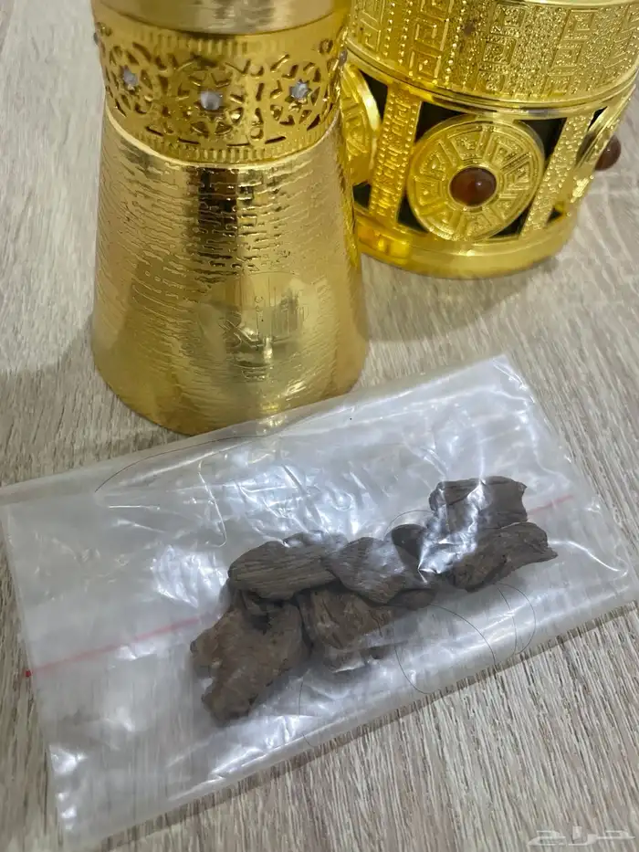 مبخره ذات اللون الأصفر الجميل مع هدية عود 2