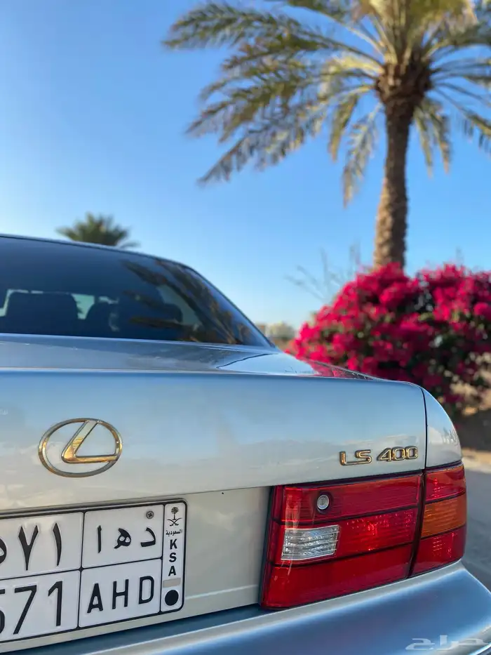 لكزس 400 سعودي موديل 1998 مالك ثالث 95