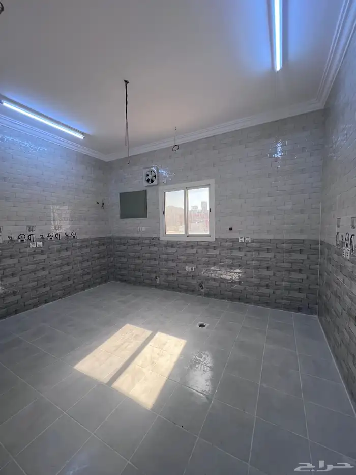 للبيع عماره 5 شقق شغل نظيف وسعر مناسب 8