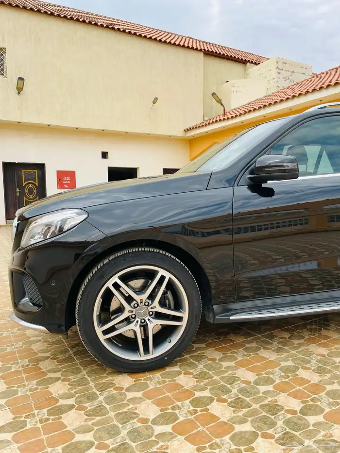 مرسيدس GLE 500 AMG ممشى قليل 8
