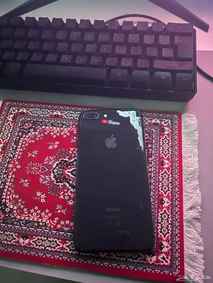 ايفون 8 بلس 64 قيقا 1