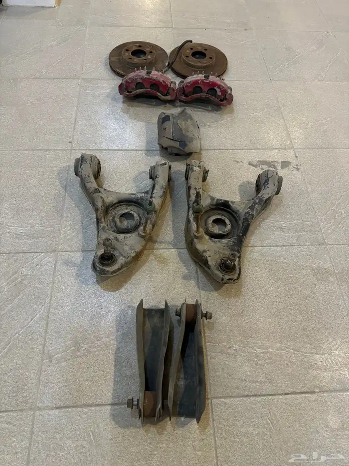 موستنج 2004 تشليح يوجد قطع 9