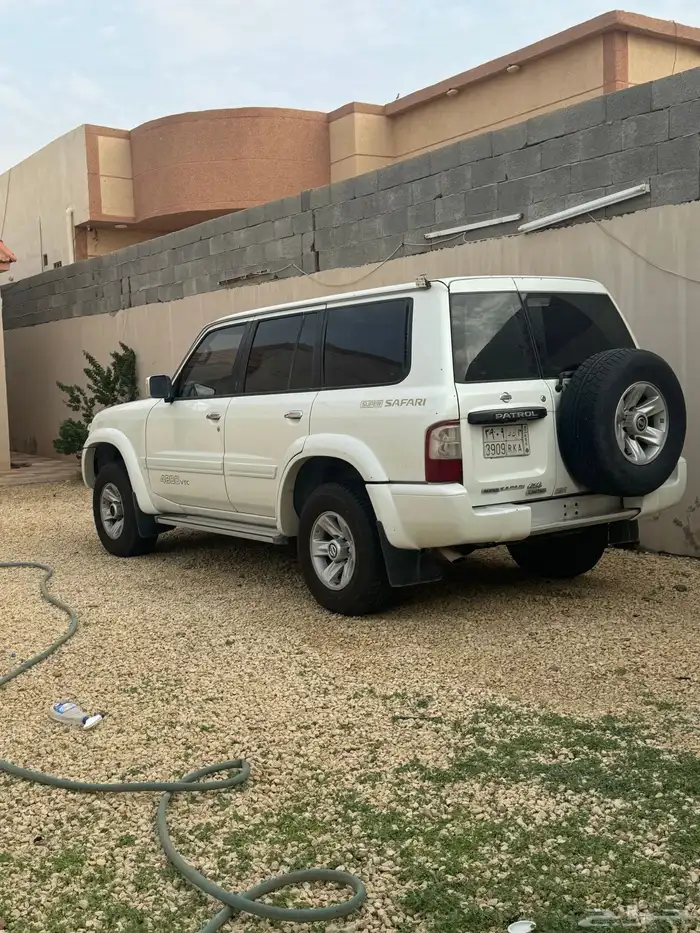 باترول مديل 2000 0