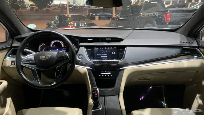 كاديلاك XT5 موديل 2018 15