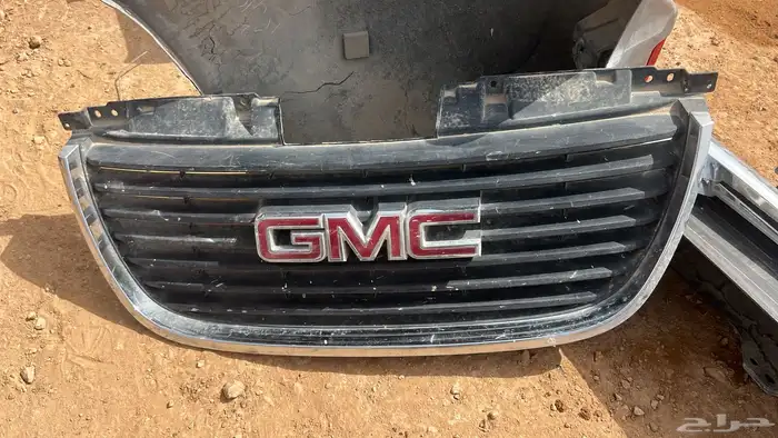 شبك صدام شمعات نسافات اسطبات وعدة قطع لكزس و باترول لند 9