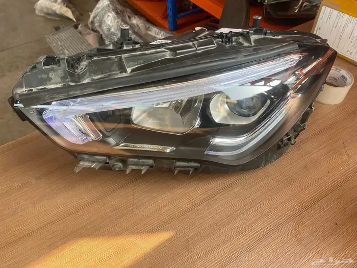 شمعه يسار سيارة مرسيدس بنز CLA (C118) 1