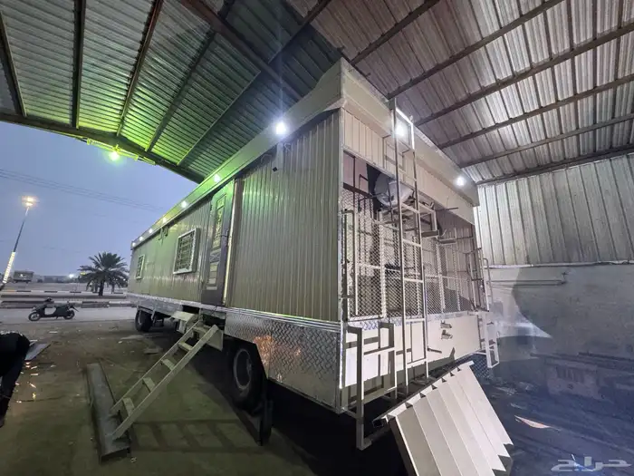 New caravan 13 meter long and 4 meter wide 0
