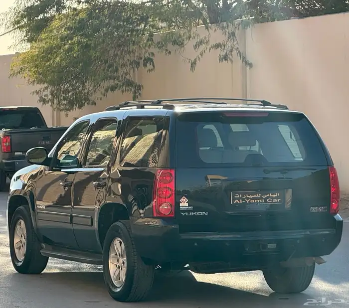 جي ام سي يوكن 2010 بحاله ممتازه 7