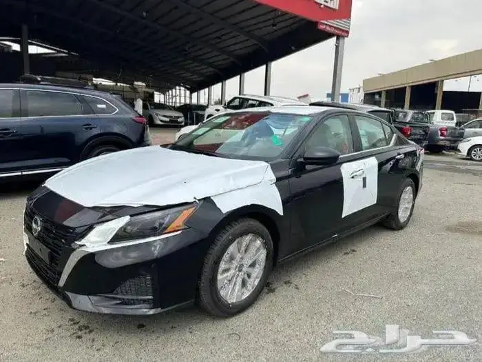 نيسان التيما2025كاش وتأجير منتهى بالتمليك 15