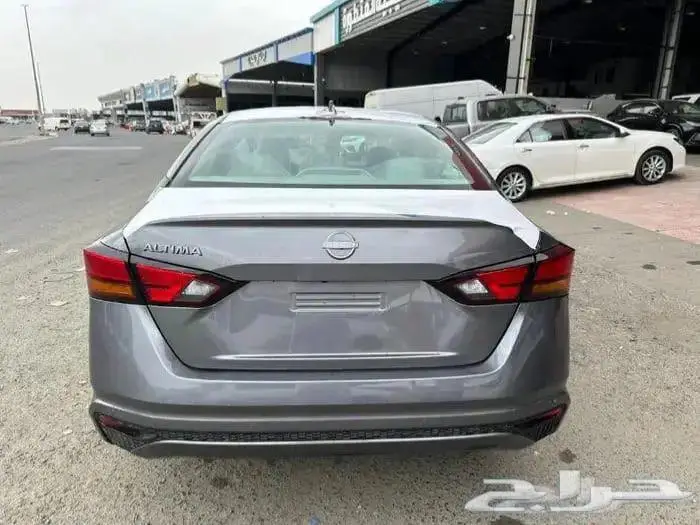 نيسان التيما2025كاش وتأجير منتهى بالتمليك 2