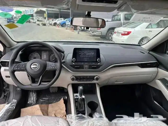 نيسان التيما2025كاش وتأجير منتهى بالتمليك 8