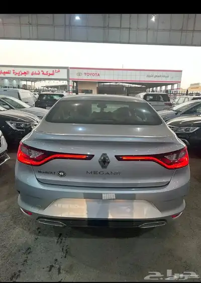 رينو 8