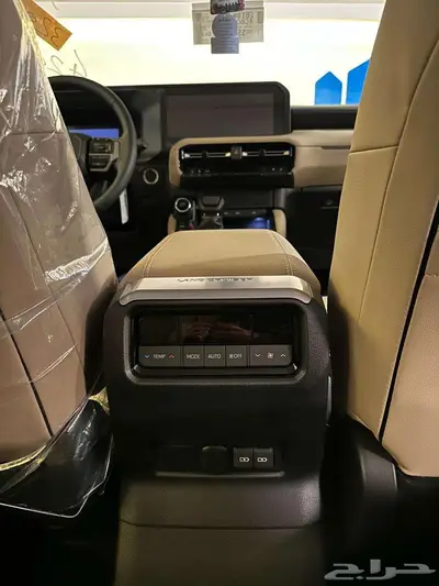 تويوتا برادو TXL-3 4X4 بنزين 2025 9