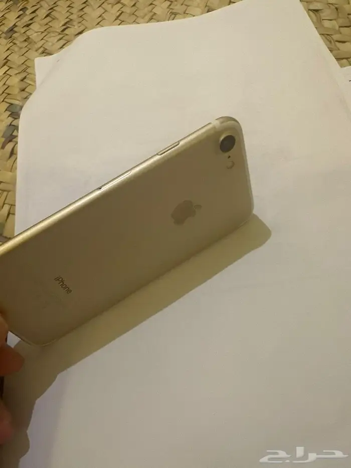 ايفون 7 للبيع 0