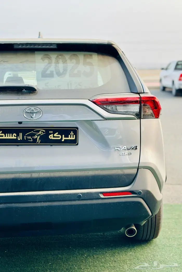 تويوتا راف فور دبل مكينة 2.0 عبداللطيف جميل 2025 8
