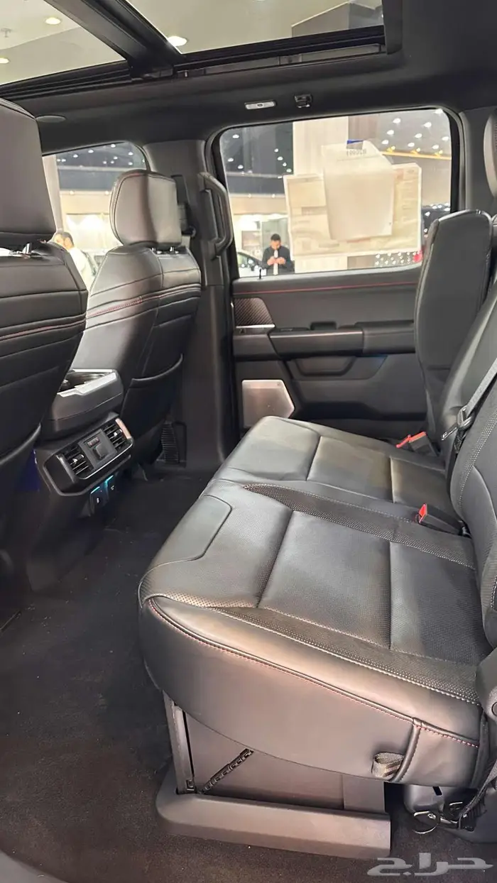 فورد رابتر 2024 F150 بكج 37 صيانة مجانية 4