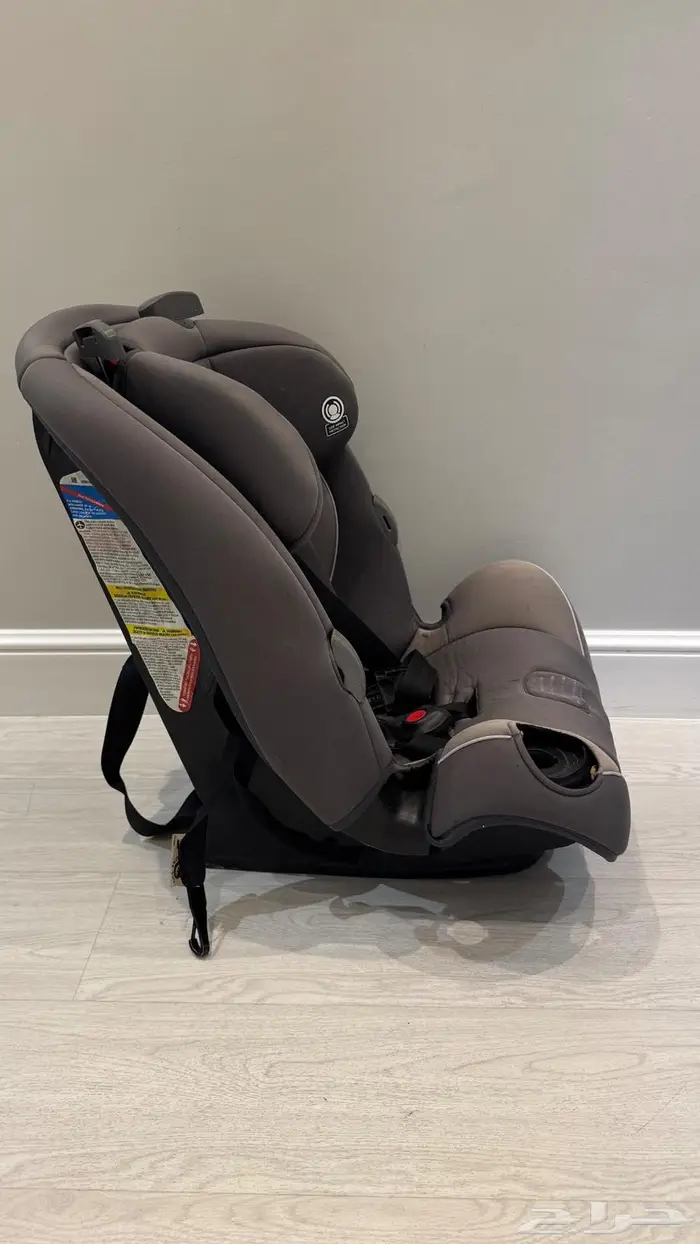 مقعد سيارة للأطفال 1