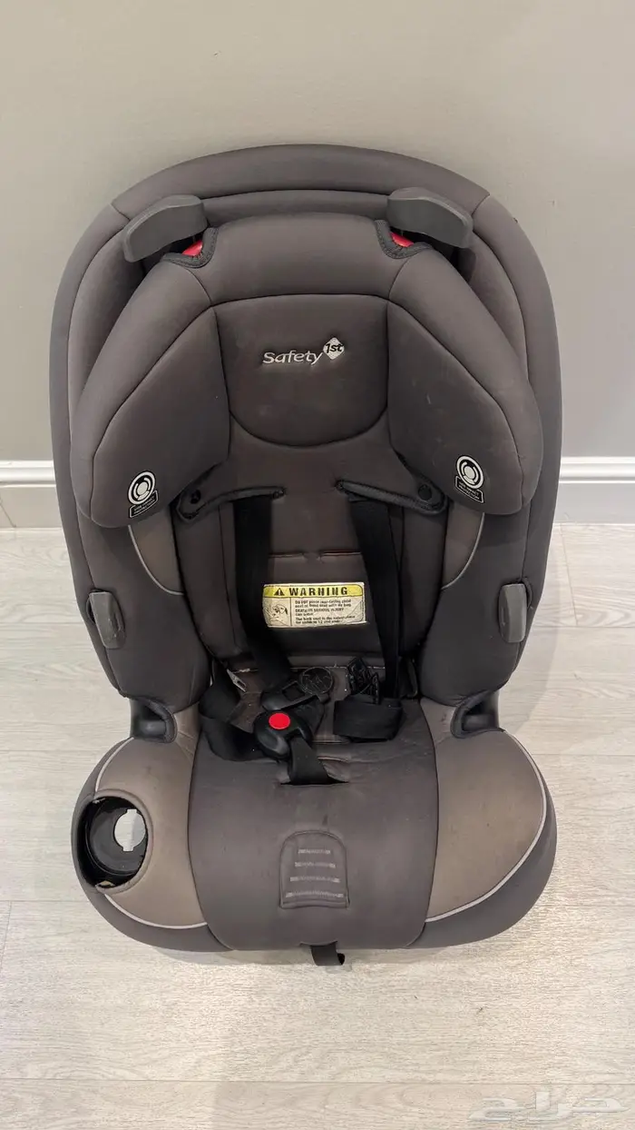 مقعد سيارة للأطفال 0