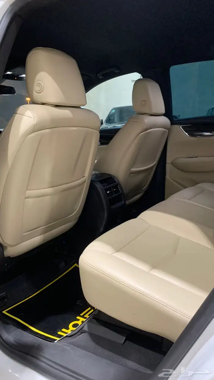 كاديلاك XT5 موديل 2018 9