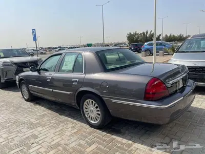 فورد جراند ماكيز 2007 نظيف 4