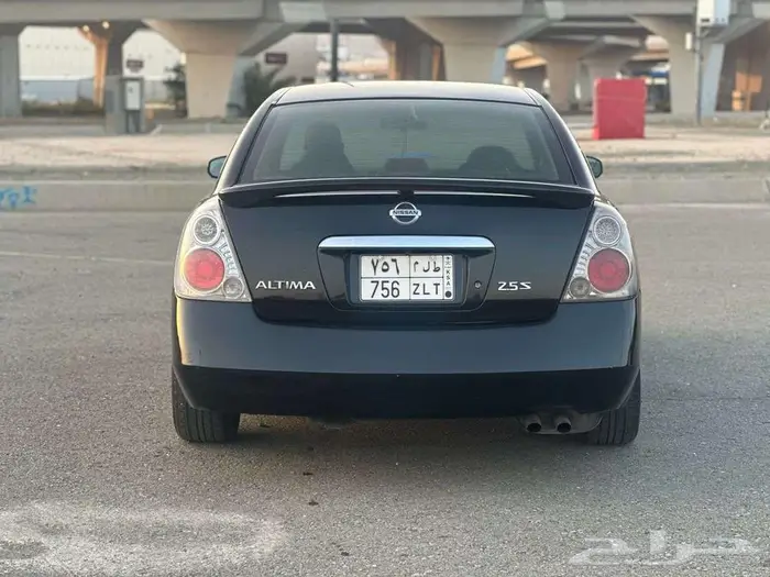 نيسان التيما 4 سلندر 2006 مالك اول من الوكالة 7