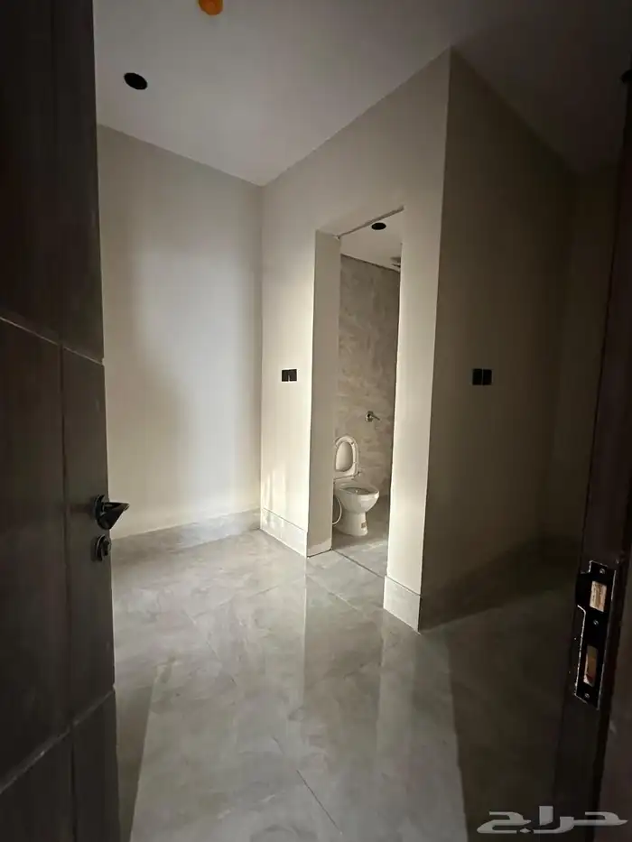 شقه للايجار بجوار الالماني 5