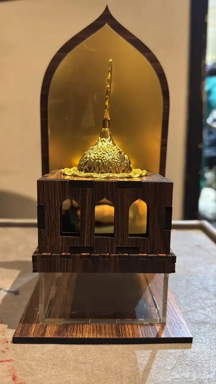 دروع وميداليات وبروشات 5