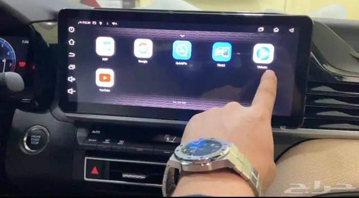 شاشة كامري موديل 2025 مقاس 12 انش 1