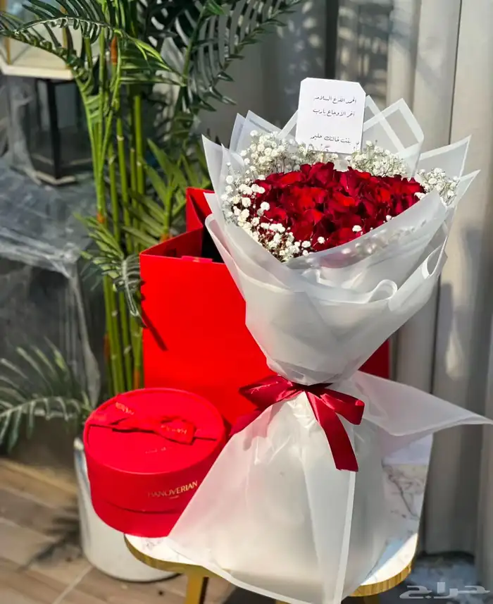 مندوب هدايا جدة تنسيق بوكيهات ورد وهدايا توصيل فوري 11