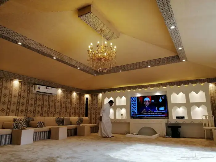 خيام بيت شعر مظلات سيارات سواتر قرميد 11