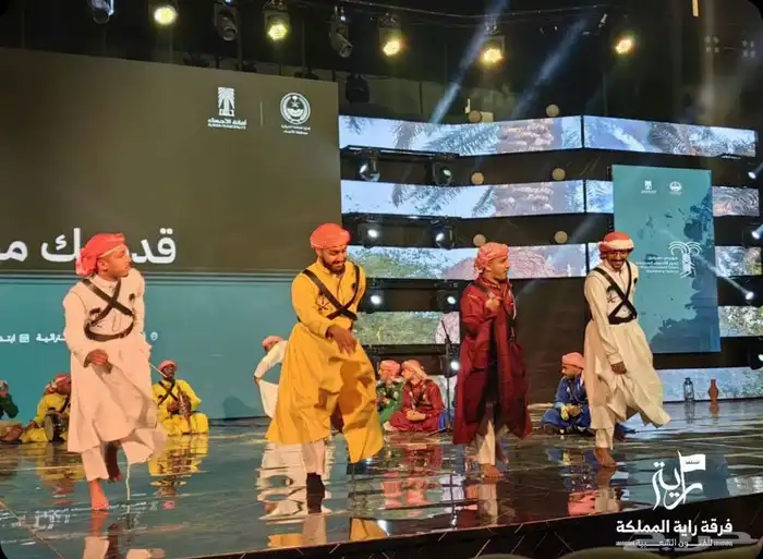 فرقة فنون شعبية 15