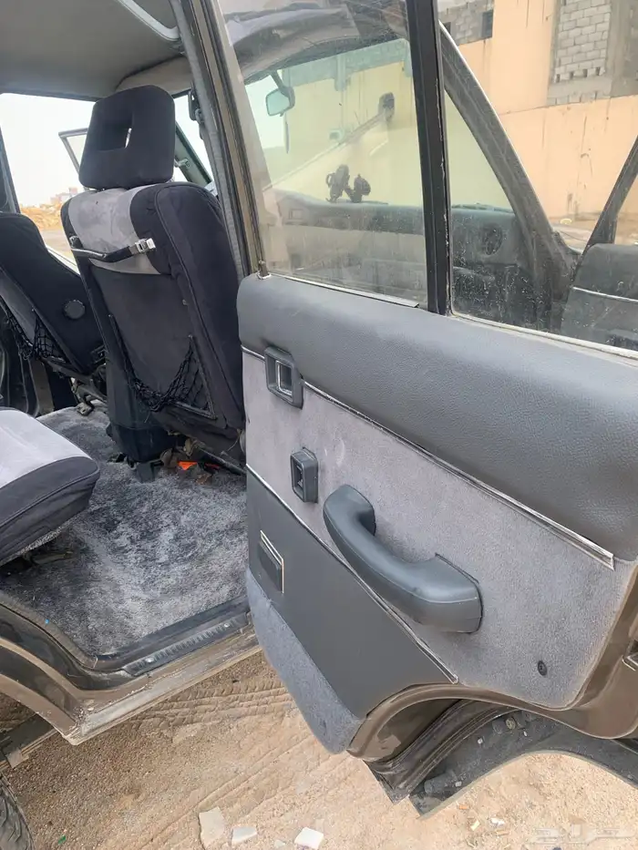 جيب صالون لاندكروزر مديل 88 4