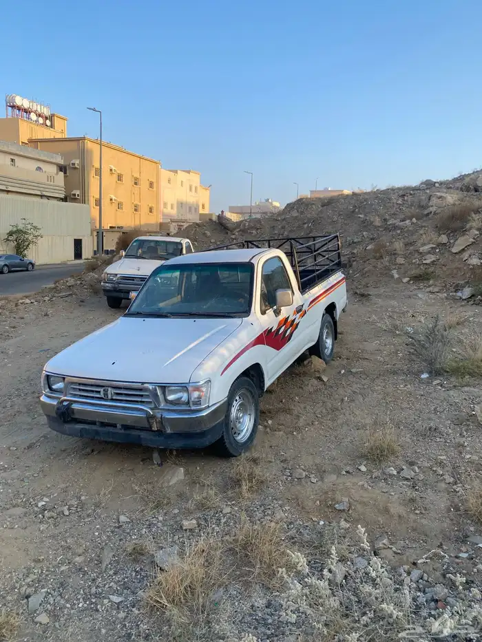 هايلكس 99للبيع 2