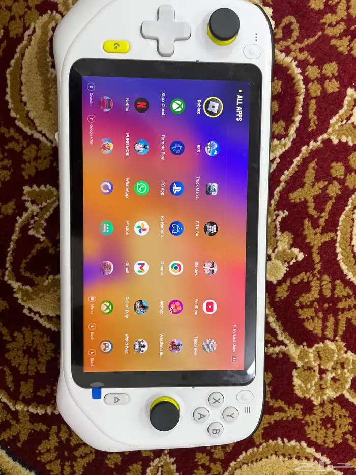 جاهز لوحي للبيع اخو الجديد ماله معي شهرين وعلى الشرط 3